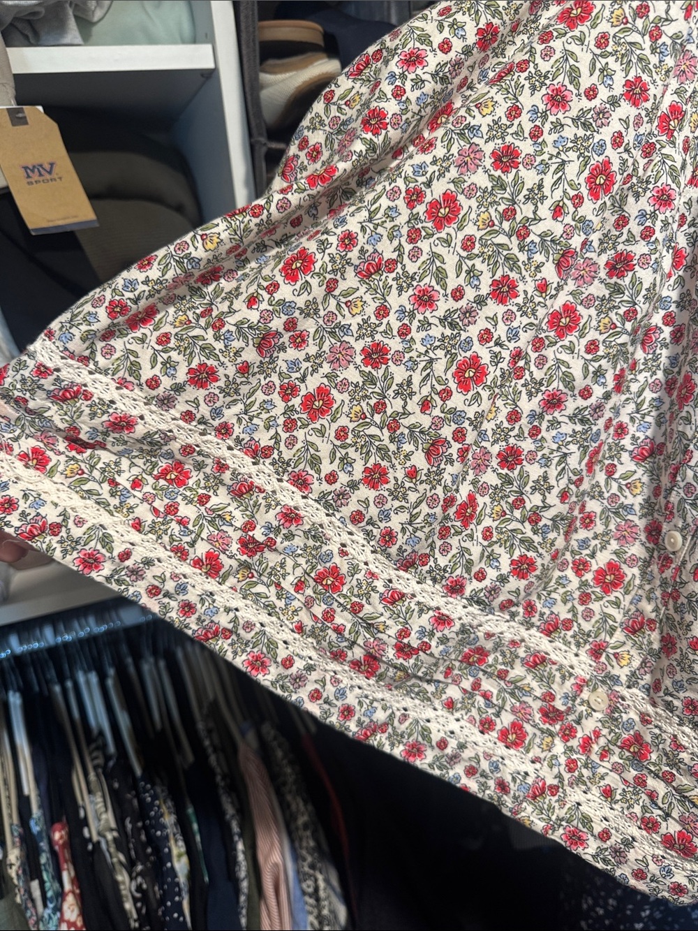 Lauren Conrad Floral Square-Neck Puff Sleeve Top - White with Red Floral-Size 1X - Picture 5 of 6